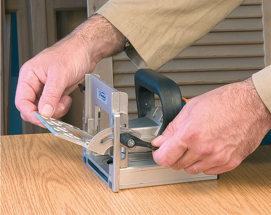 VIRUTEX AB111N Fraiseuse D'entailles 230V 900W 10000 Tours/min - Défonceuse Puissante pour Bois et Métal – Image 2