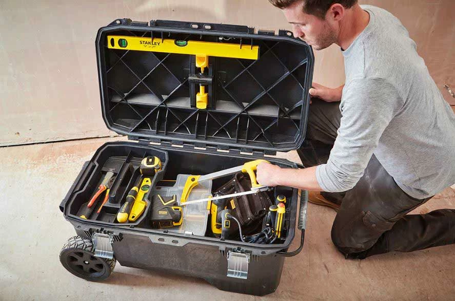 STANLEY Coffre de Chantier Pro Etanche Fatmax - 910 x 516 x 431 mm - Résistant et Sécurisé – Image 4