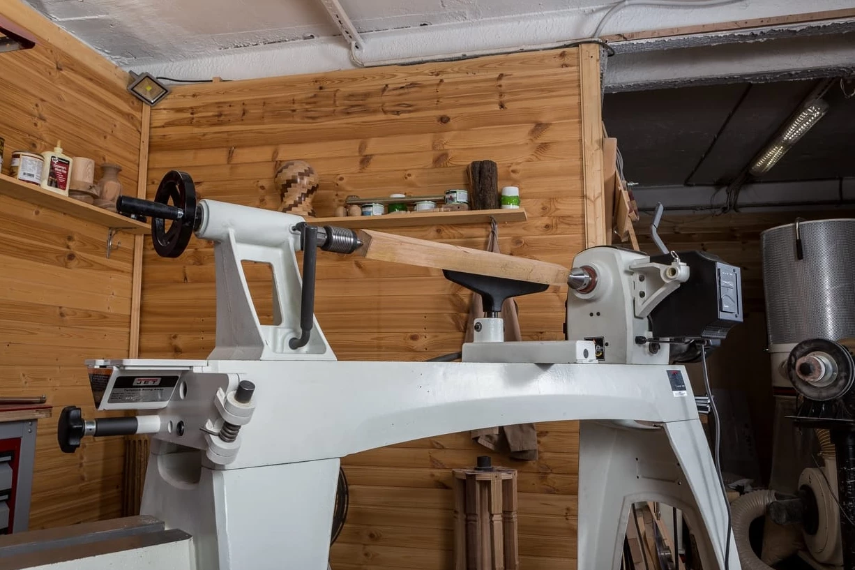 JET JWL-1640EVS-M Tour à Bois - Entrepointes 1000 mm, 2 Plages de Vitesse 40-3200 tr/min, 1100 W – Image 12