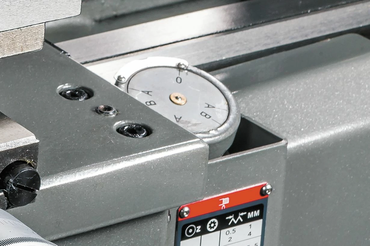 PROMAC - GHB-1340A-FT Tour à Métaux 400V 1500W - Entre Pointes 1015 Mm – Image 12