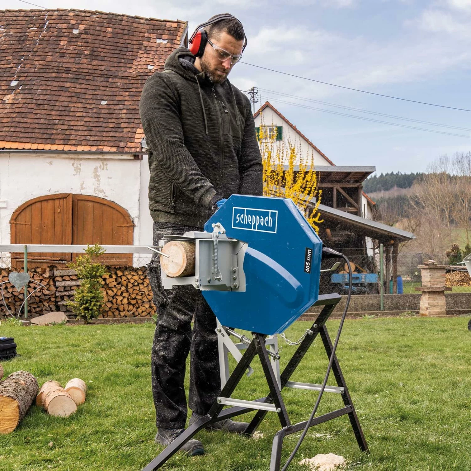 Scheppach HS 410 Scie à Bûches Basculante - Lame Ø 405mm - 2200W - Coupe Ø 135mm - 230V - Machine Jardin Puissante – Image 3