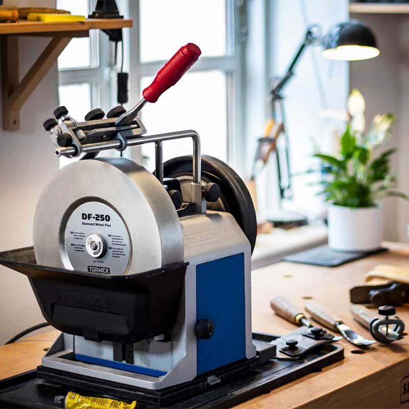 TORMEK T8 Original - Meule D'origine 250×50 mm, 200 W, 230 V, 50 Hz, Monophasé | Affûteuse Professionnelle – Image 10