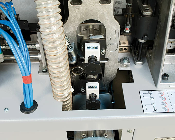 VIRUTEX EB140 Plaqueuse De Chants à Bac De Colle 230V/400V - Ecran Tactile | Machines à Bois Professionnelles – Image 4